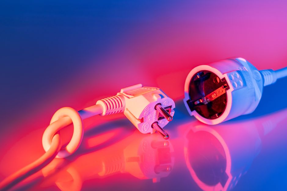 Cable Alternatives Explained: Antennas, Apps, and TV Boxes - vSeeBox East